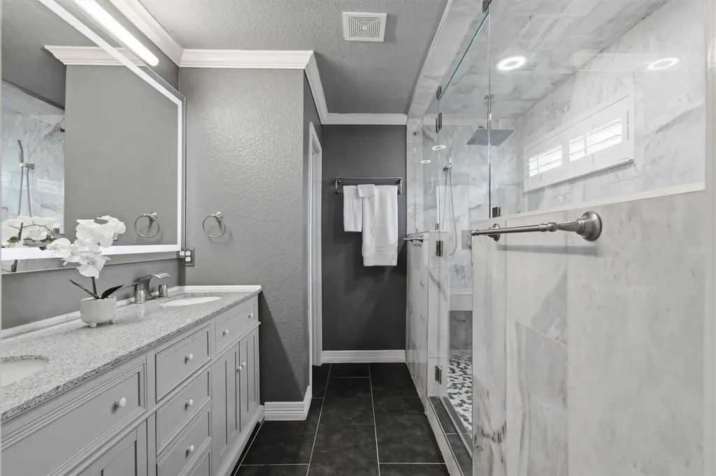 113 Scarlet Oak Cove Kyle TX 78640
