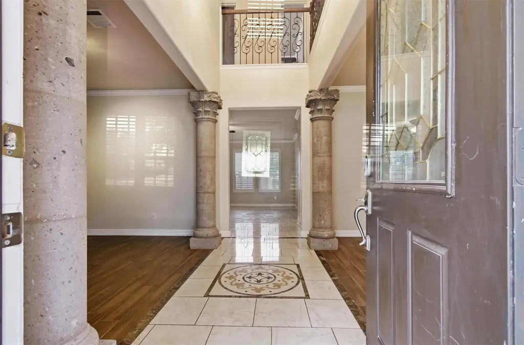 113 Scarlet Oak Cove Kyle TX 78640