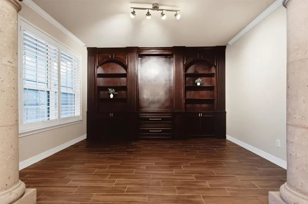 113 Scarlet Oak Cove Kyle TX 78640