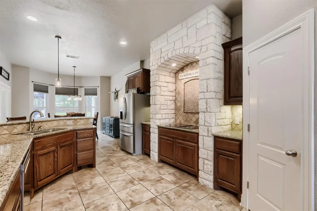 138 Elm Wood Drive Elgin TX 78621