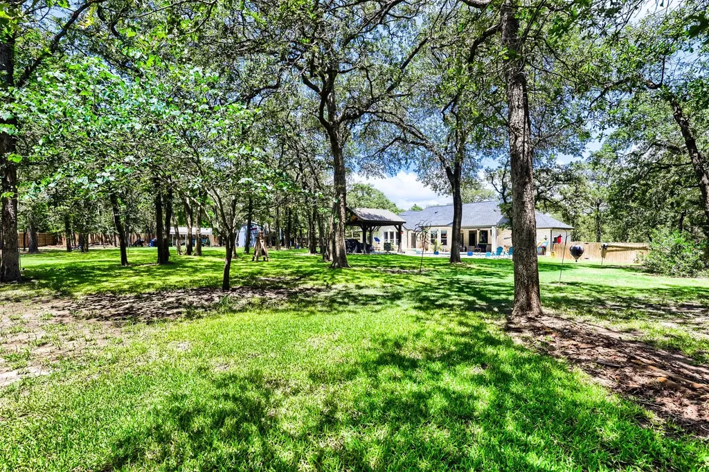 138 Elm Wood Drive Elgin TX 78621