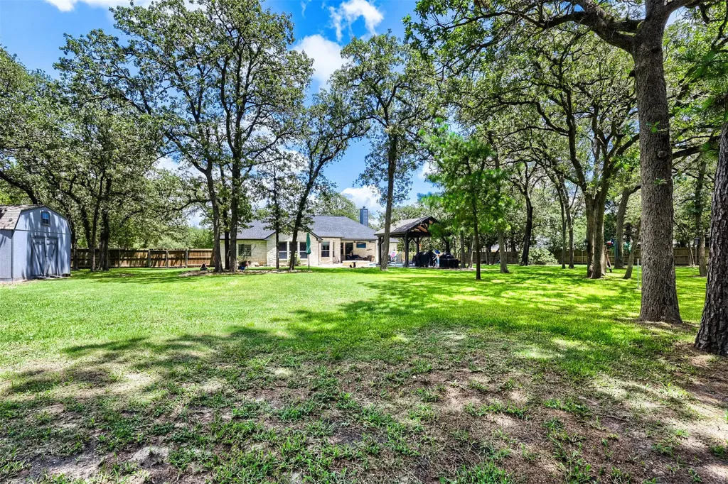 138 Elm Wood Drive Elgin TX 78621