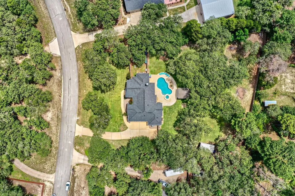 138 Elm Wood Drive Elgin TX 78621