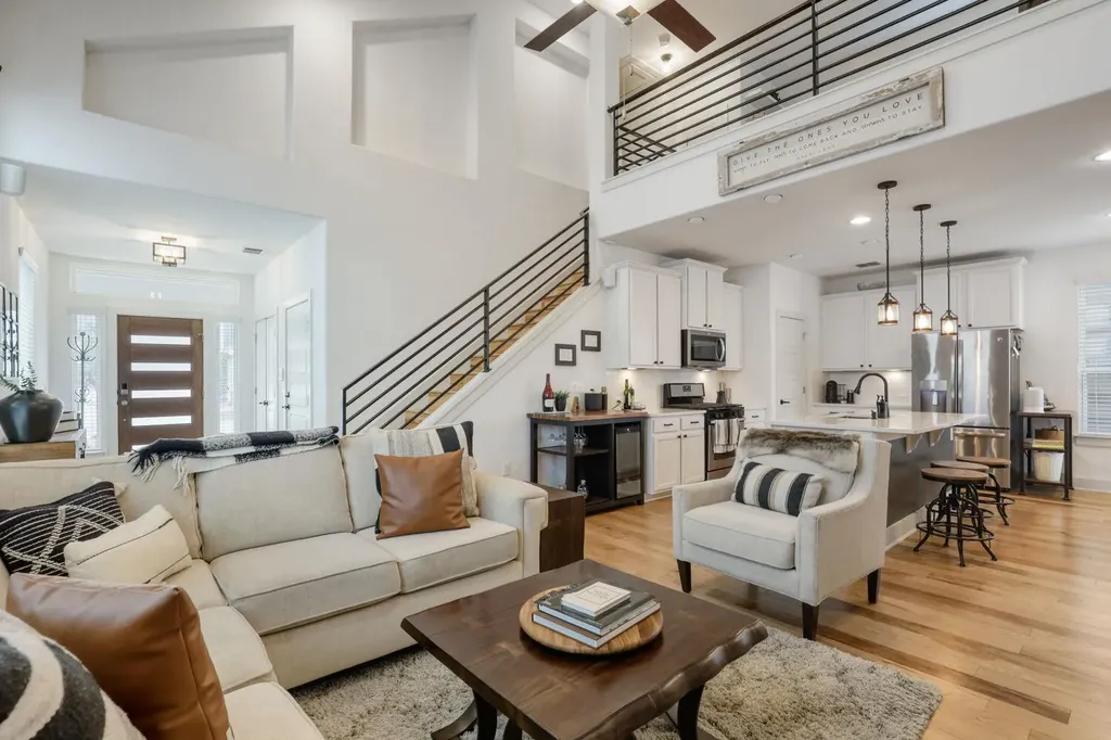2003 Hermia Street Austin TX 78741