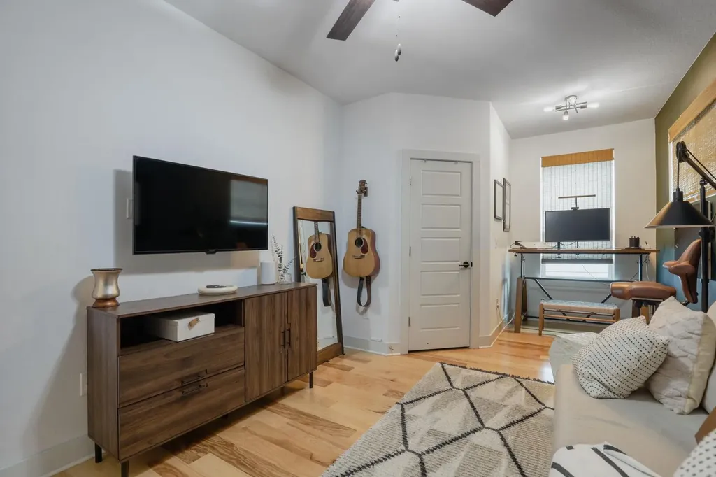 2003 Hermia Street Austin TX 78741