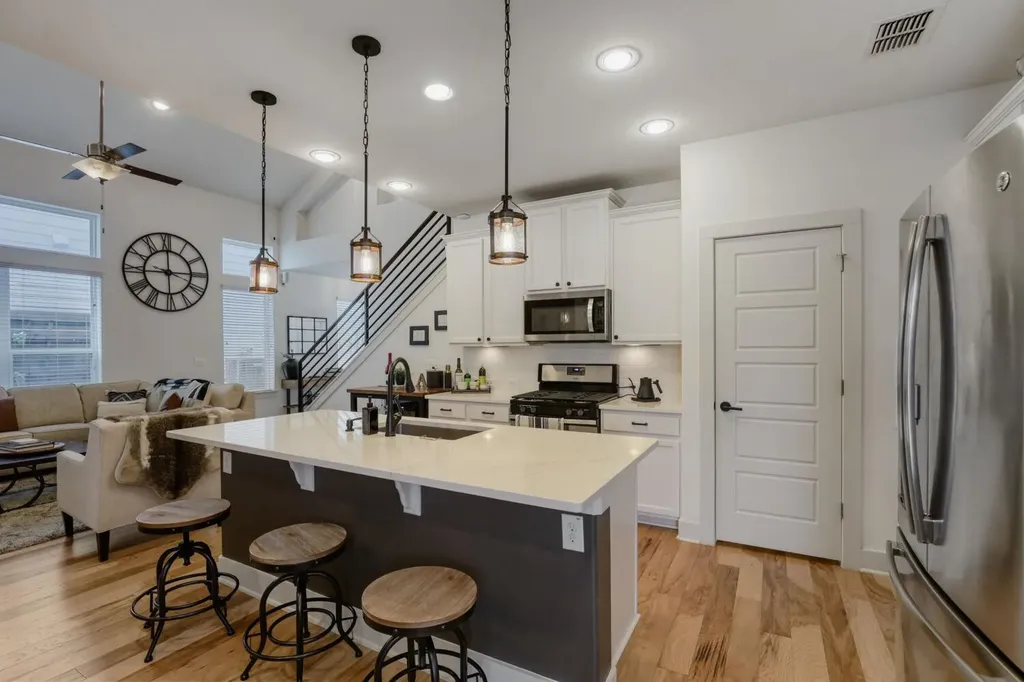 2003 Hermia Street Austin TX 78741