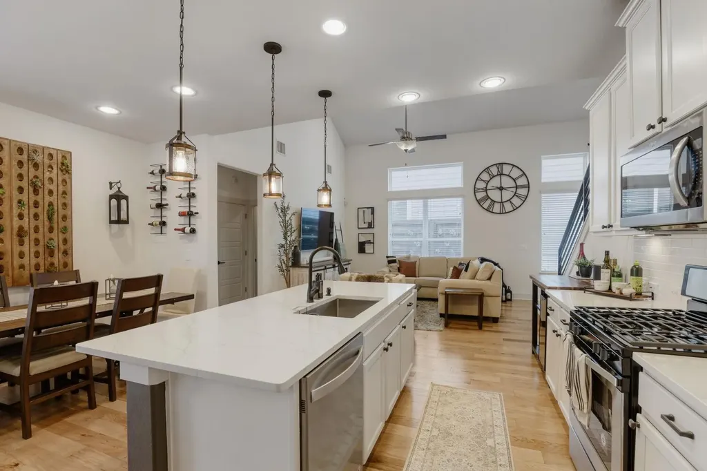 2003 Hermia Street Austin TX 78741