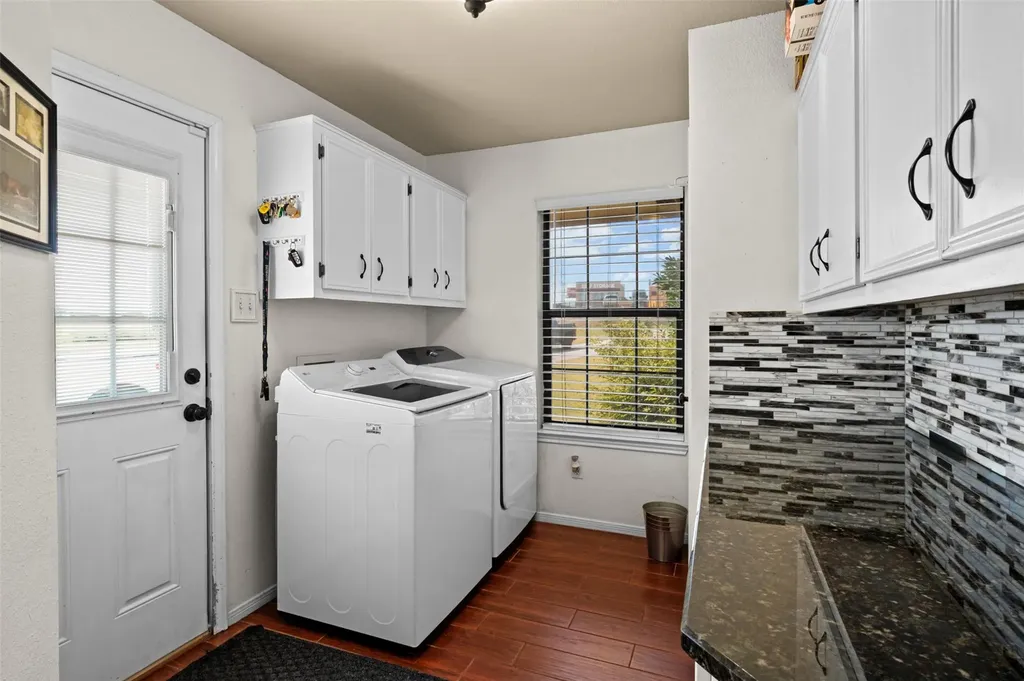 1512 Panther Loop Pflugerville TX 78660