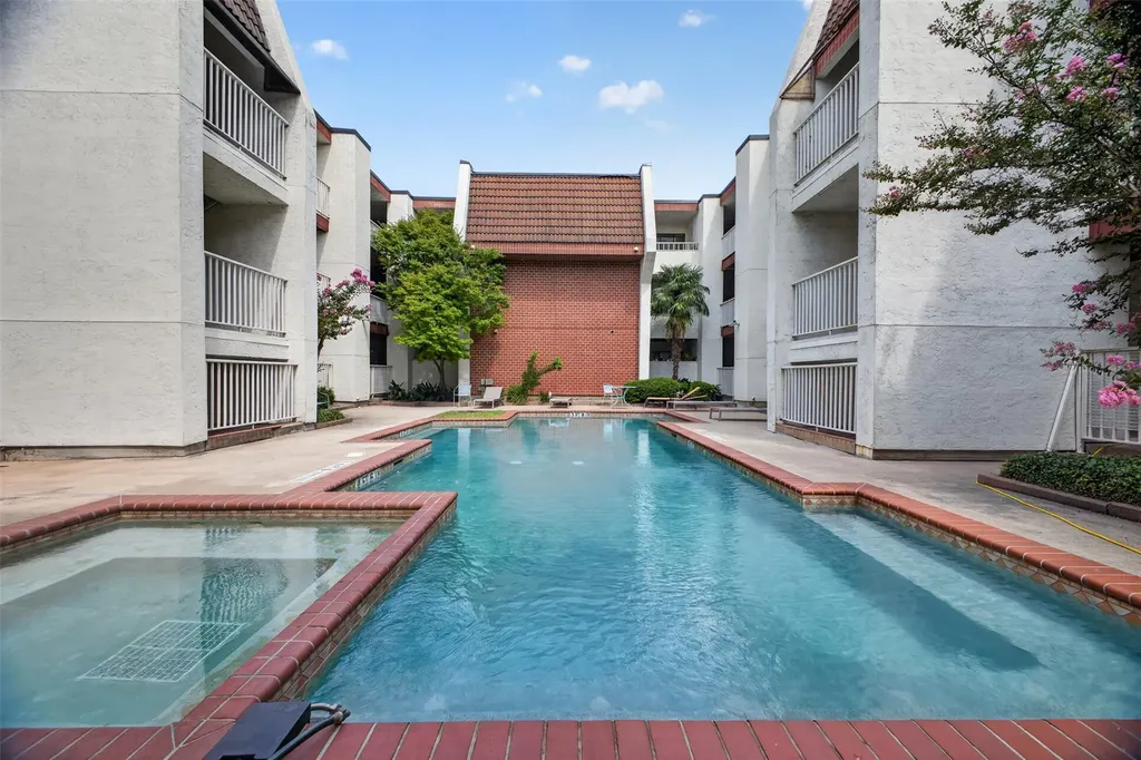 3115 Helms Street Austin TX 78705