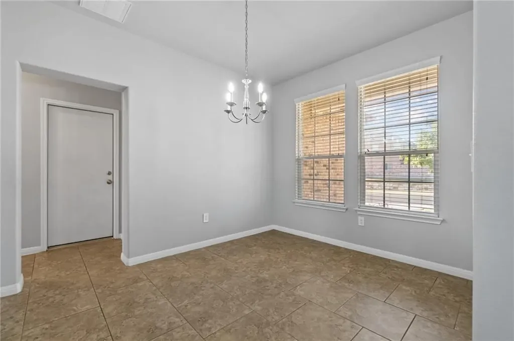 170 Kingfisher Lane Kyle TX 78640