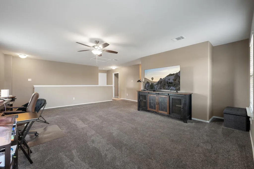 412 Perryville Loop Liberty Hill TX 78642