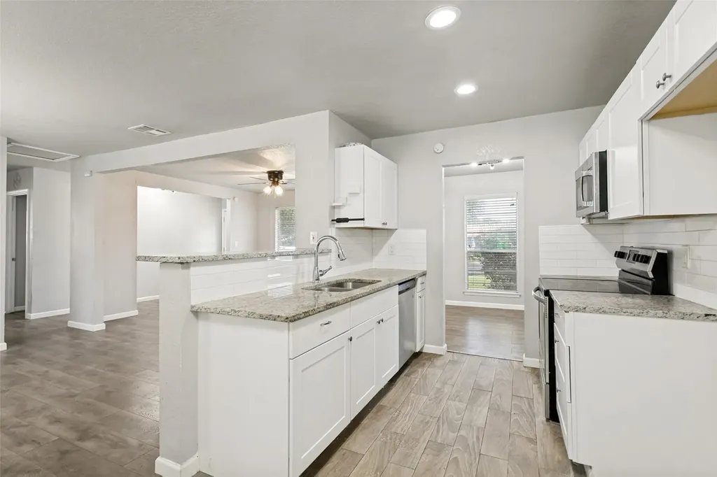 7247 Glen Hill San Antonio TX 78239