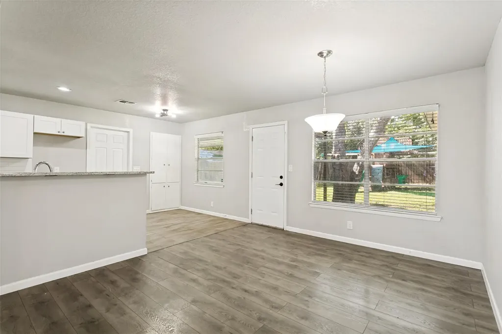 7247 Glen Hill San Antonio TX 78239