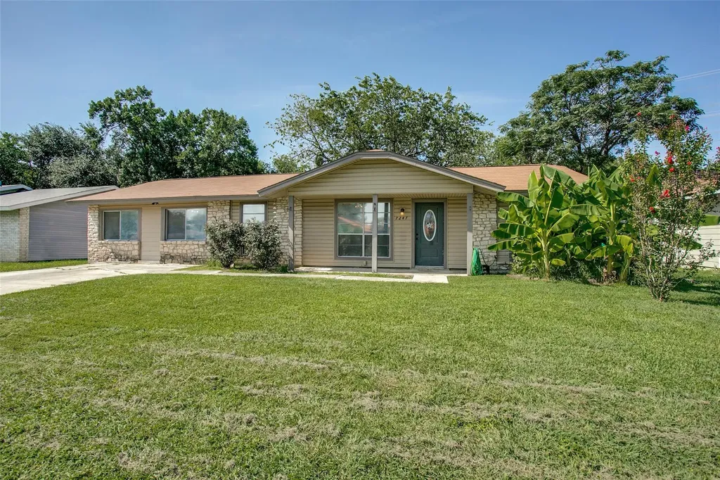 7247 Glen Hill San Antonio TX 78239