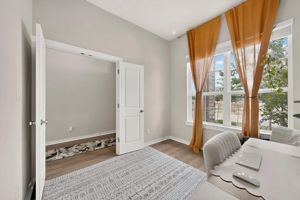 1008 Summer Glen Georgetown TX 78628