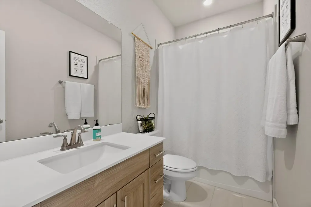 1008 Summer Glen Georgetown TX 78628