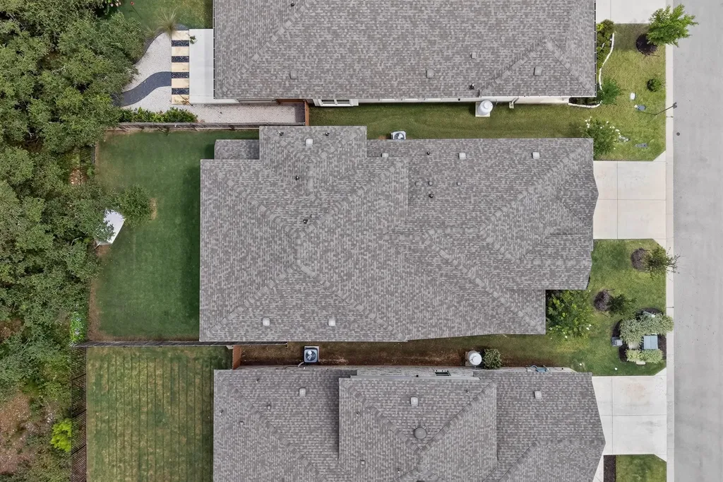 1008 Summer Glen Georgetown TX 78628