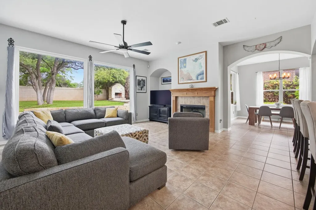 2204 Rio Mesa Drive Austin TX 78732