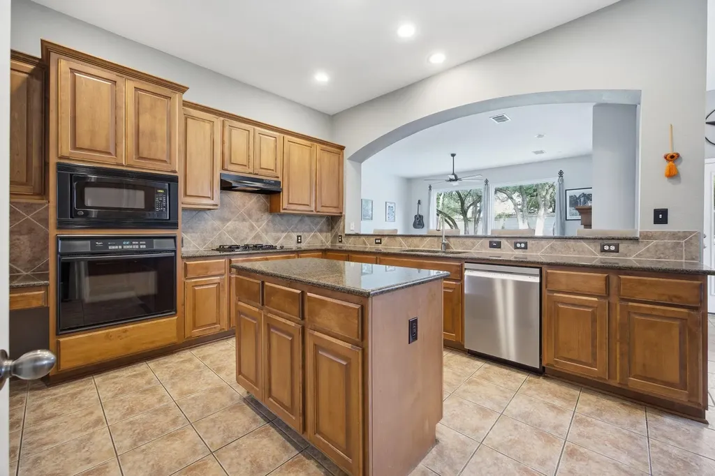 2204 Rio Mesa Drive Austin TX 78732