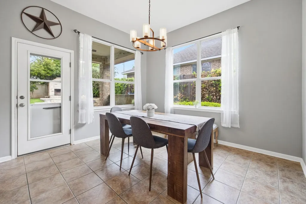2204 Rio Mesa Drive Austin TX 78732