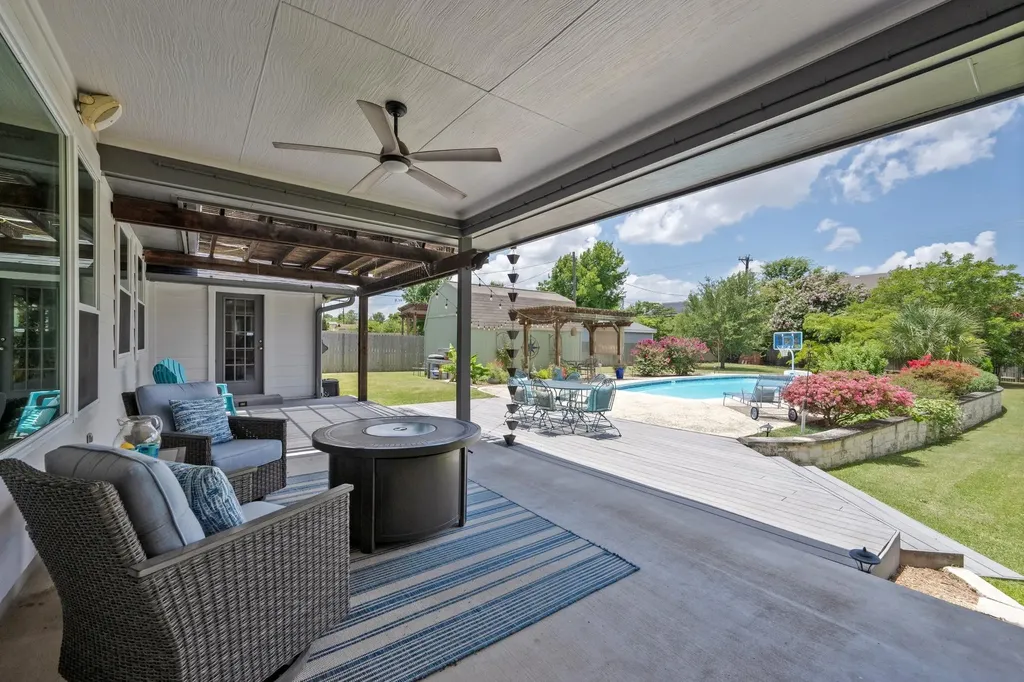 1304 Windcrest Drive Round Rock TX 78664