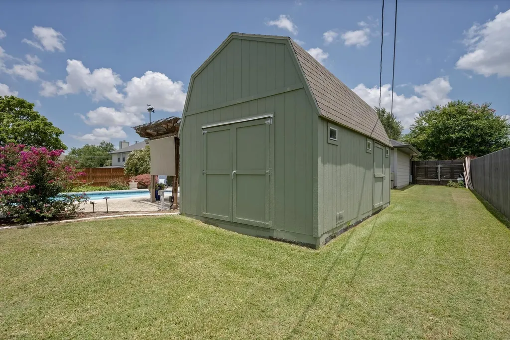 1304 Windcrest Drive Round Rock TX 78664
