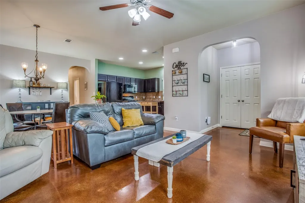 4518 Senda Lane Austin TX 78725