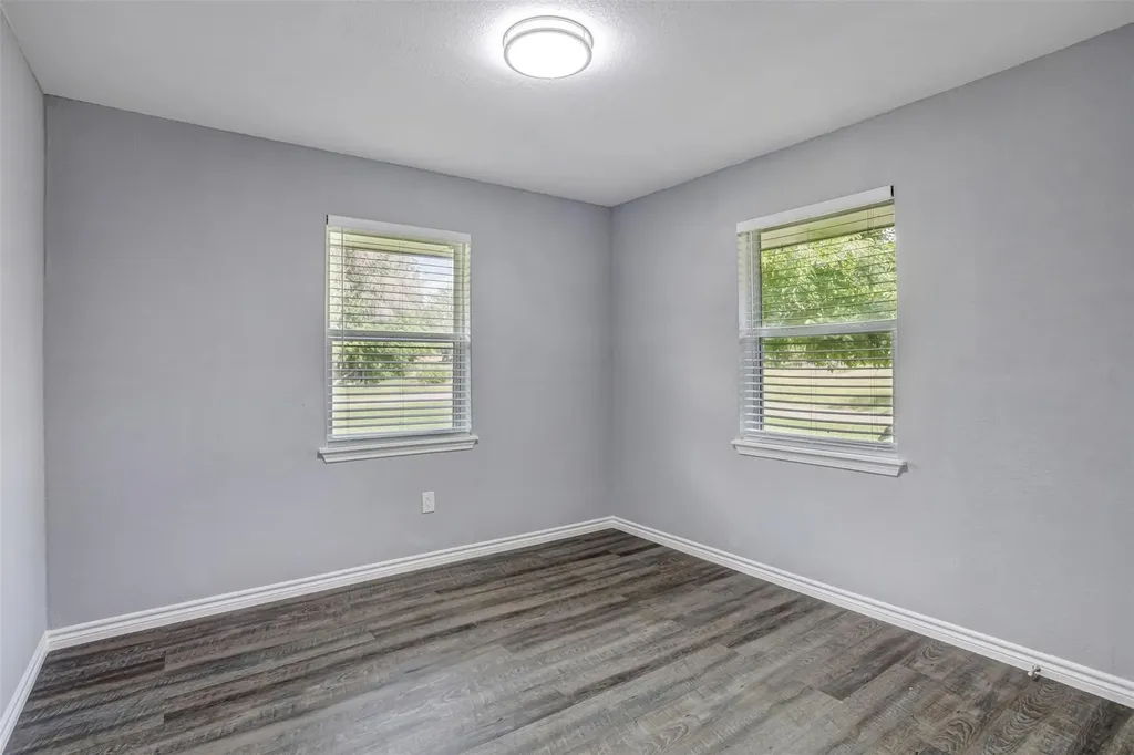 1708 Woodcrest Drive Marble Falls TX 78654