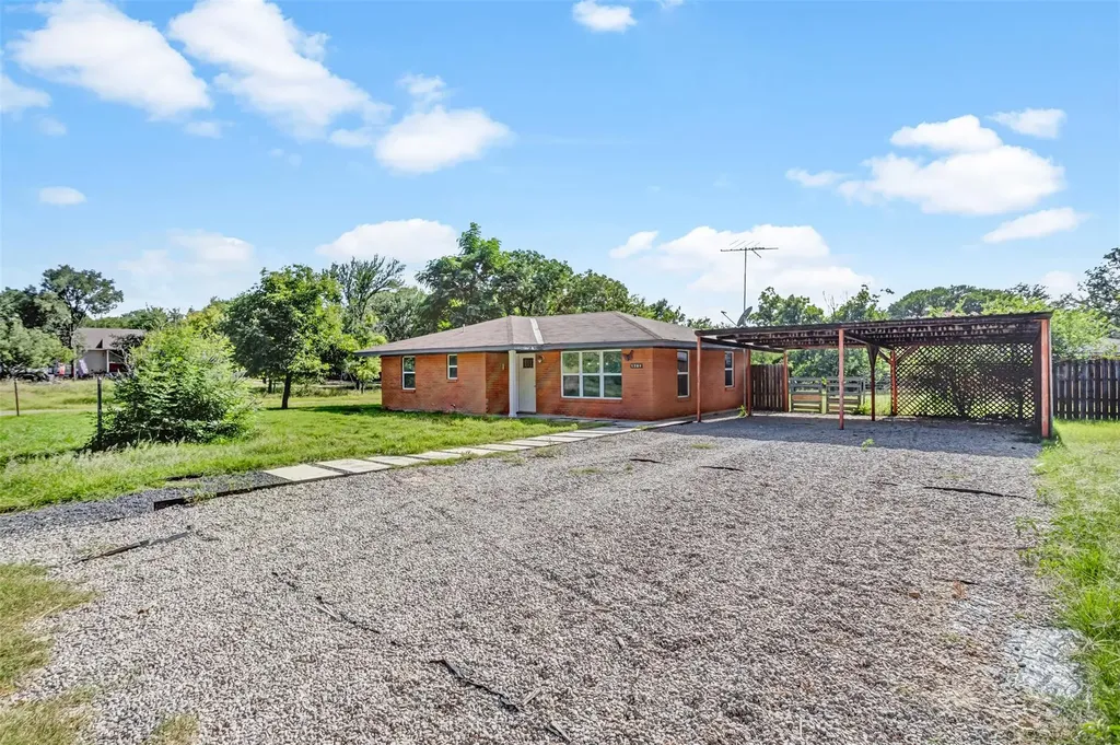 1708 Woodcrest Drive Marble Falls TX 78654
