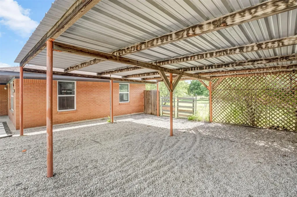 1708 Woodcrest Drive Marble Falls TX 78654