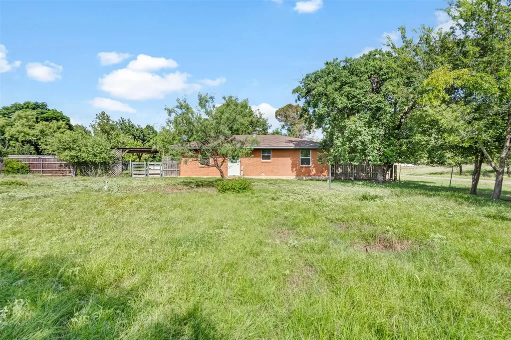 1708 Woodcrest Drive Marble Falls TX 78654