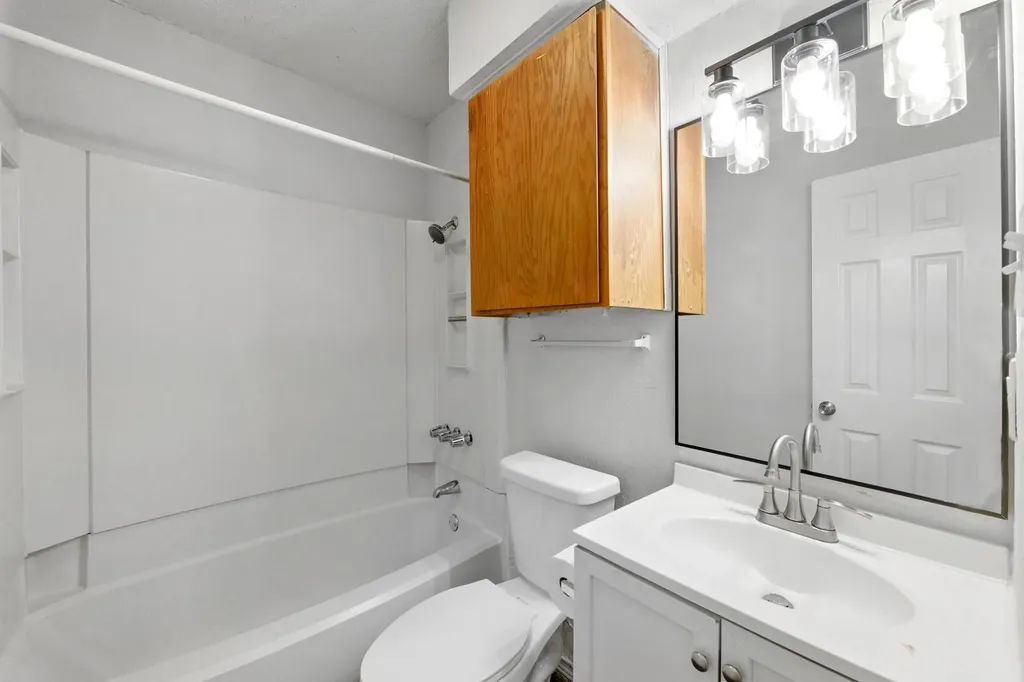 5707 Spring Meadow Road Austin TX 78744