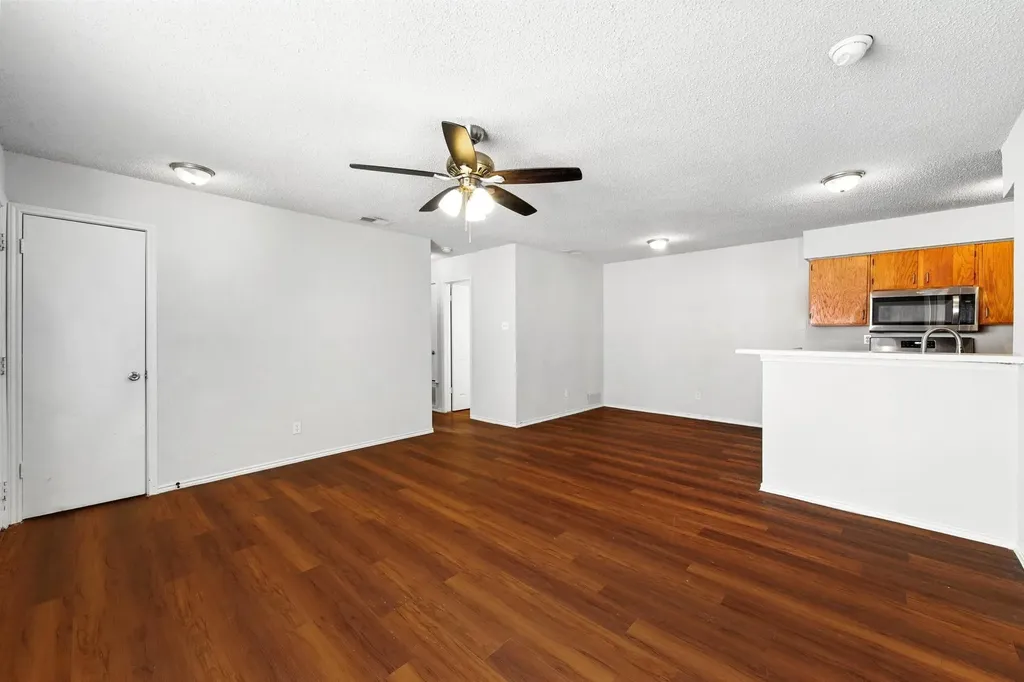 5707 Spring Meadow Road Austin TX 78744