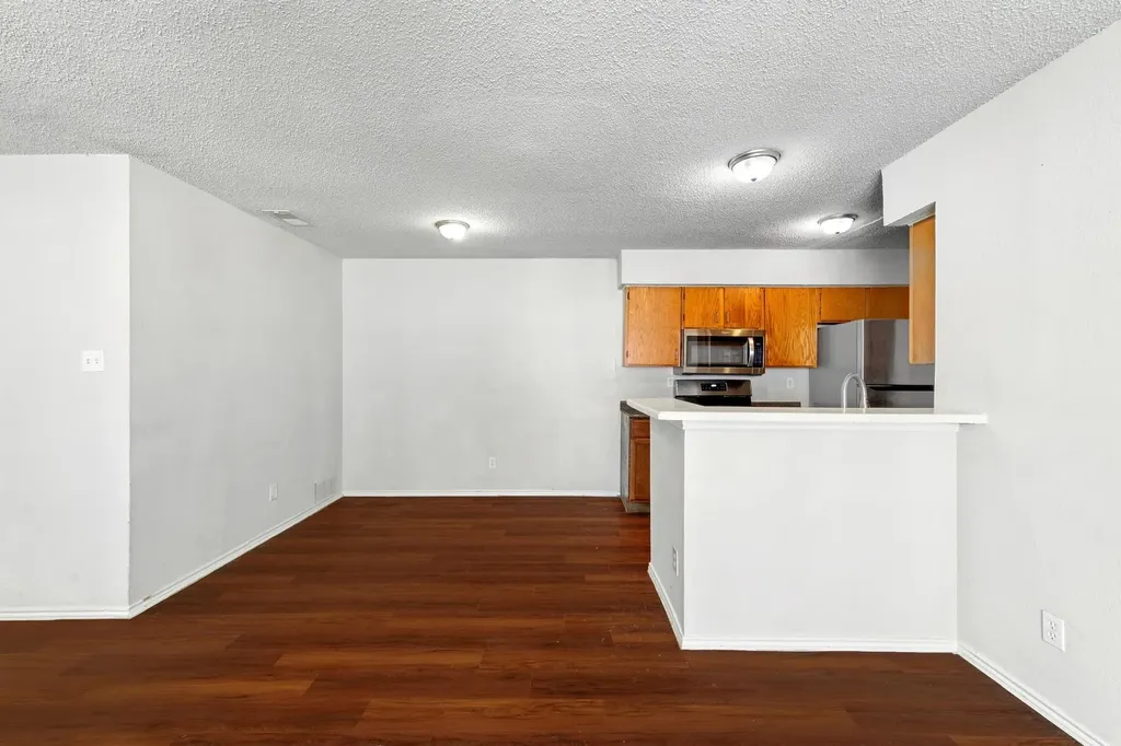 5707 Spring Meadow Road Austin TX 78744