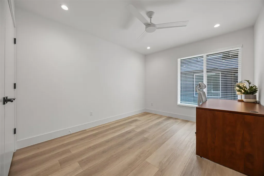 1907 Albury Cove Austin TX 78758