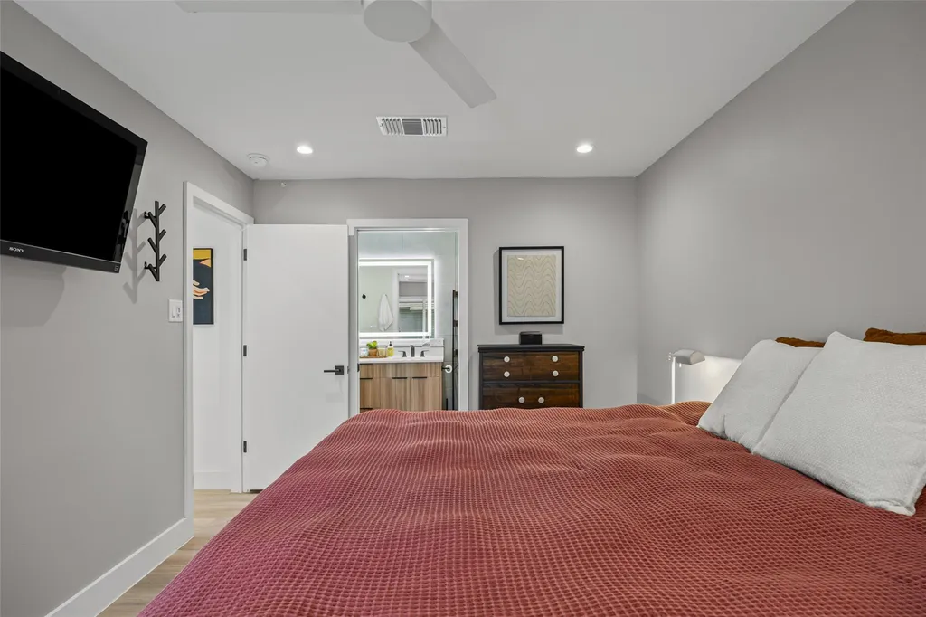 1907 Albury Cove Austin TX 78758