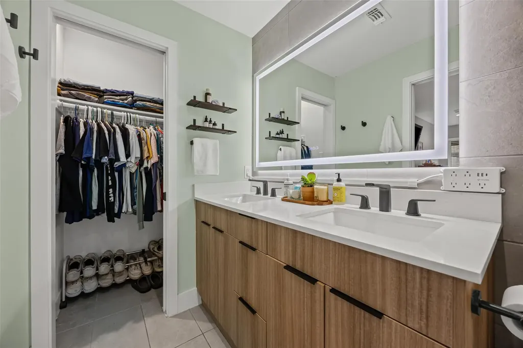 1907 Albury Cove Austin TX 78758