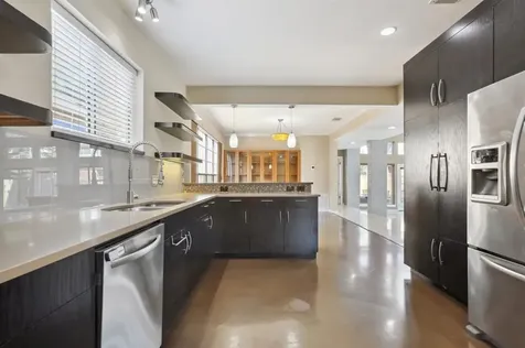 6904 Peppervine Cove Austin TX 78750