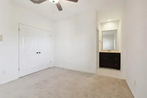 6904 Peppervine Cove Austin TX 78750