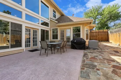 6904 Peppervine Cove Austin TX 78750