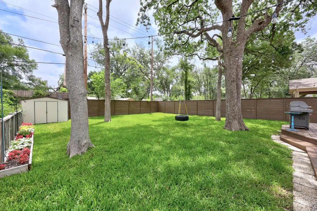 12749 Machete Trail Austin TX 78729