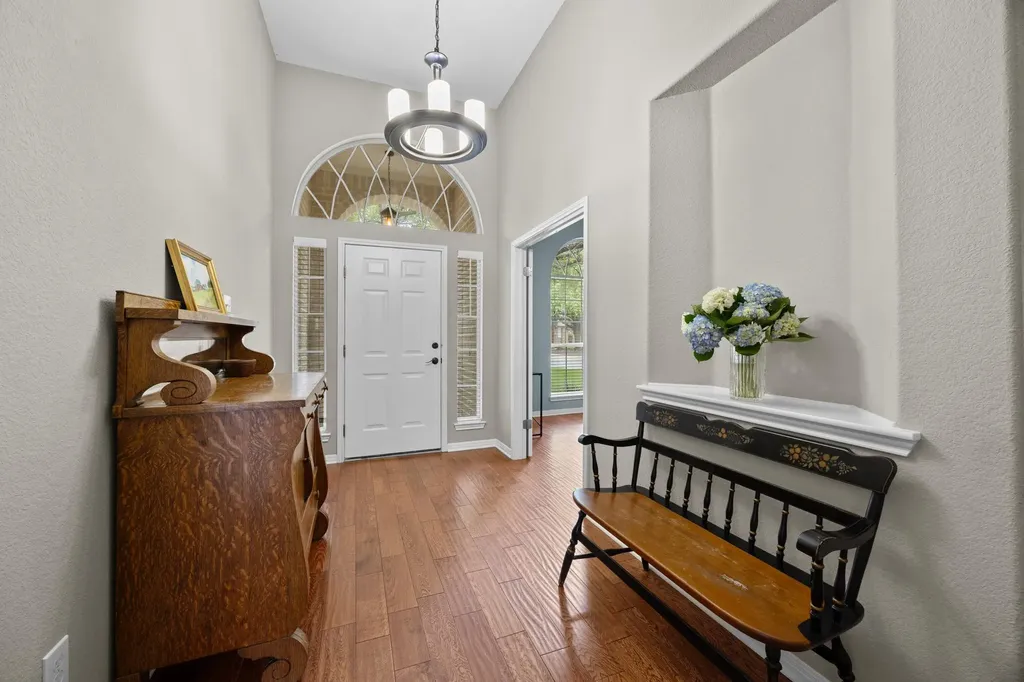 12749 Machete Trail Austin TX 78729