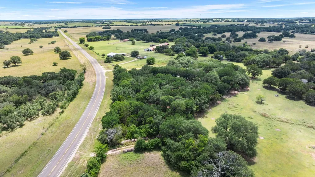 4240 Texas 236 Highway Moody TX 76557