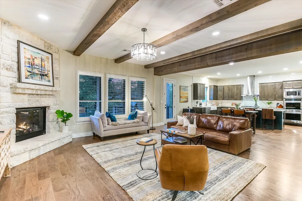 465 Lloyd Lane Dripping Springs TX 78620
