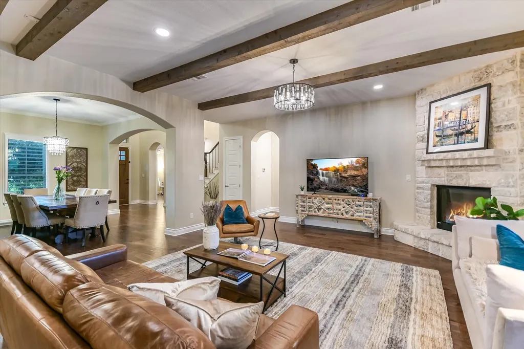465 Lloyd Lane Dripping Springs TX 78620
