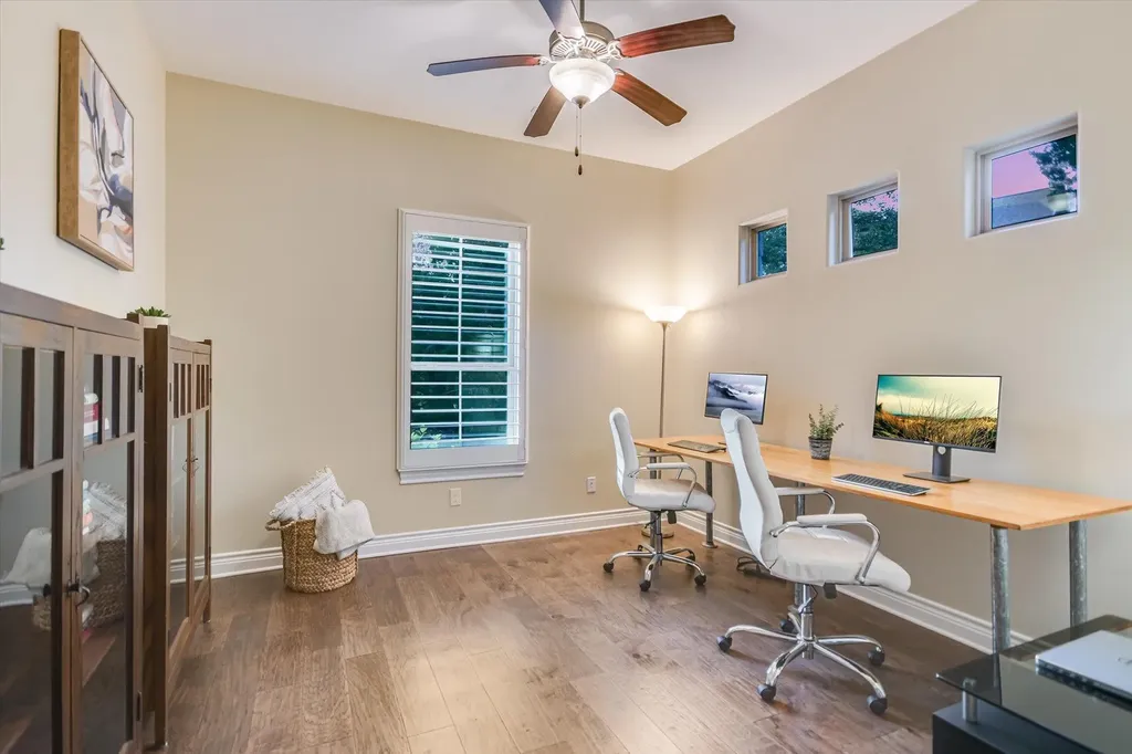 465 Lloyd Lane Dripping Springs TX 78620