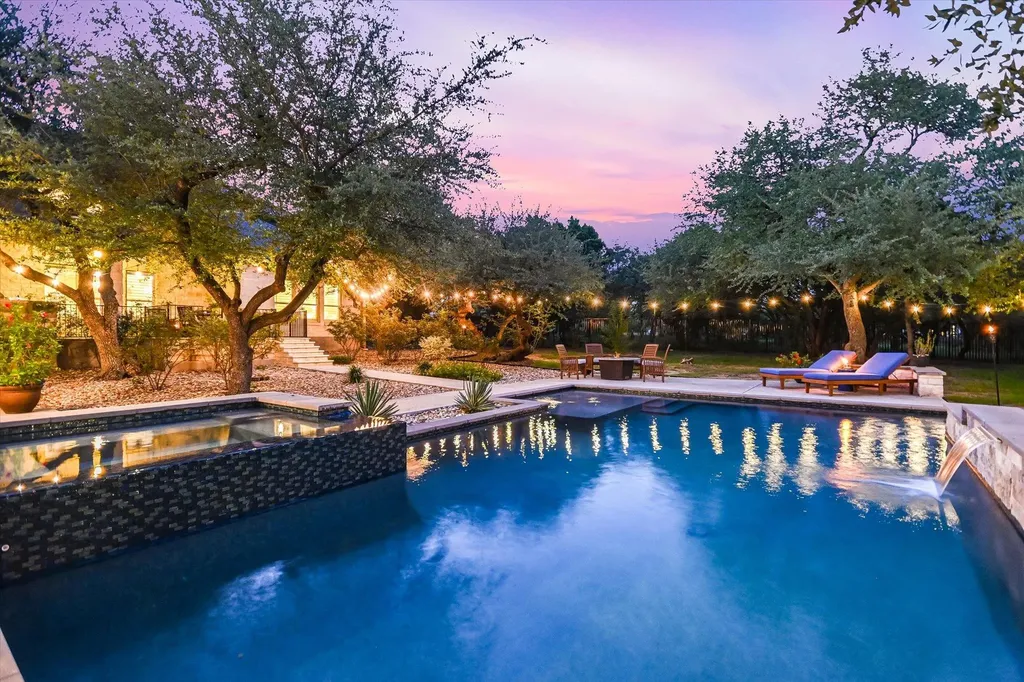 465 Lloyd Lane Dripping Springs TX 78620