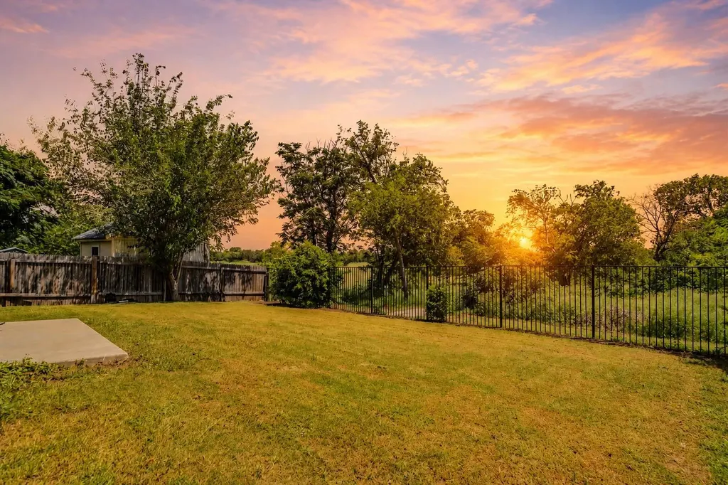 981 Goldenrod Street Kyle TX 78640