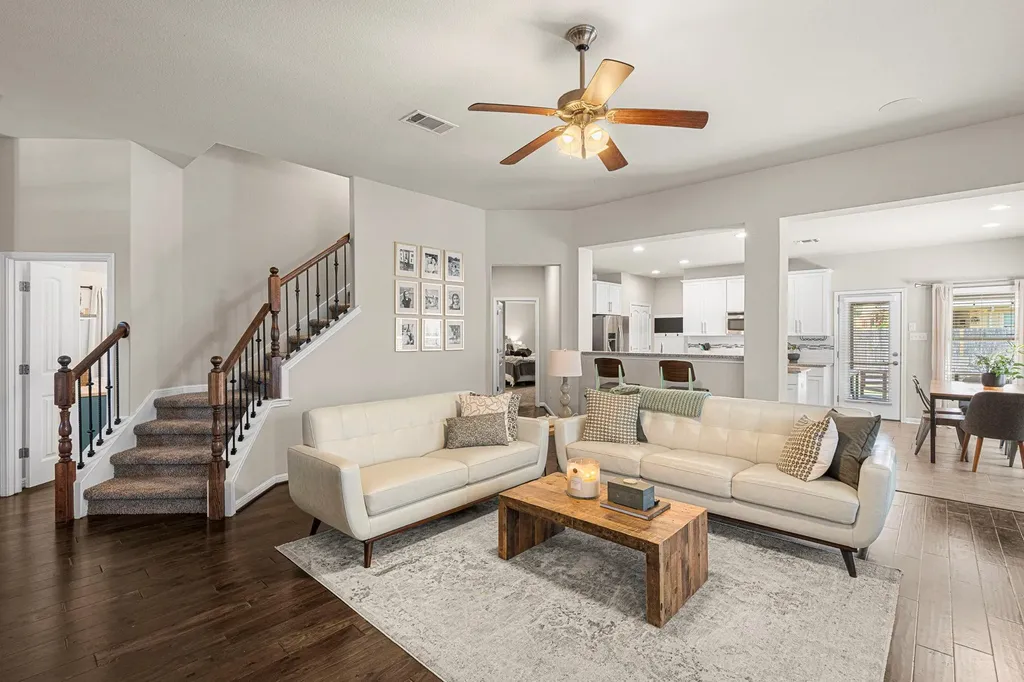 194 Sugar Creek Buda TX 78610
