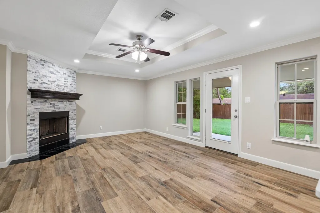 810 Vogel Drive Lockhart TX 78644
